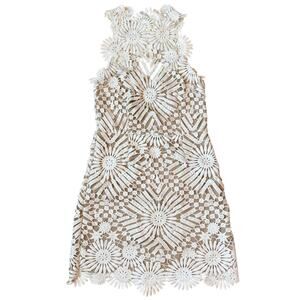 Elegant White Floral Lace Mini Dress